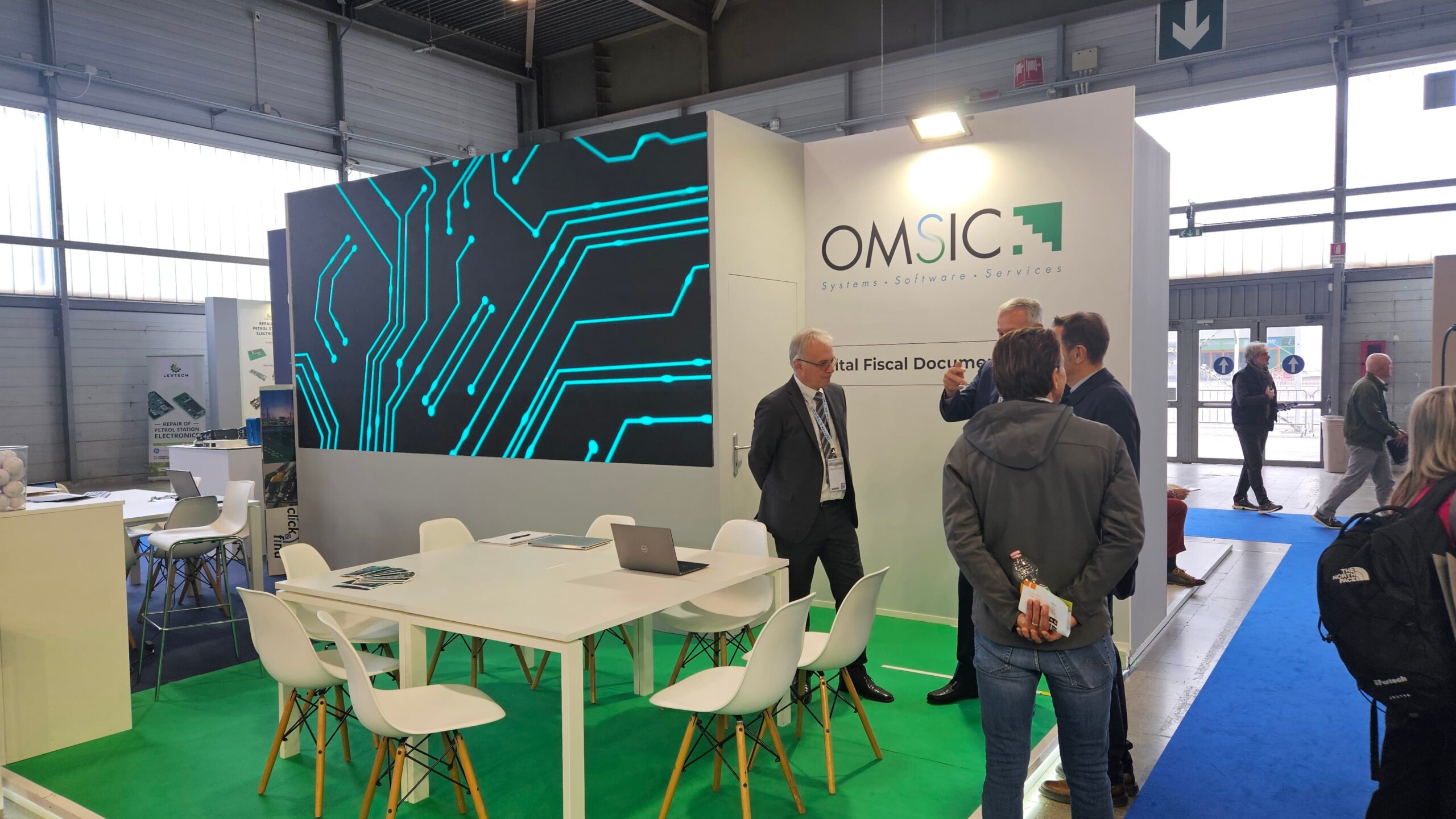 Stand OMSIC alla fiera Oil&NonOil